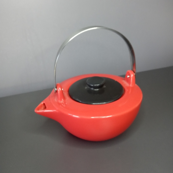 Ceramic Tea Pot - Picture 2 of 3